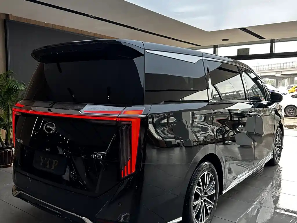 TRUMPCHI M8 2024