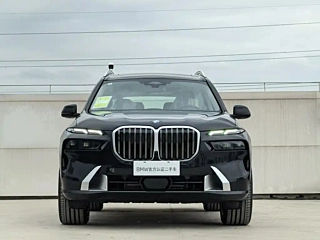 BMW X7 2024