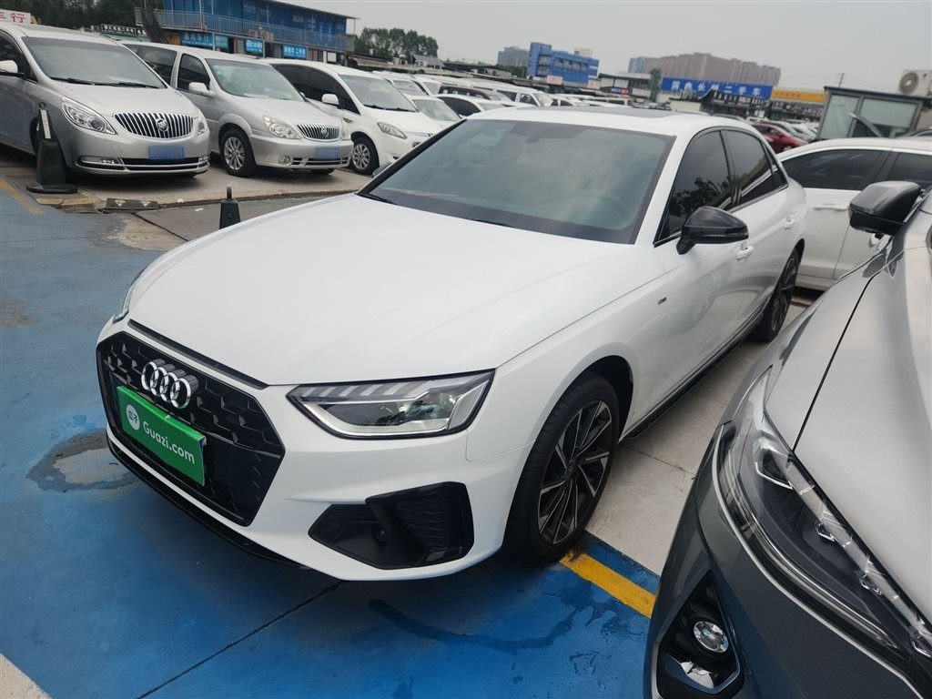 AUDI A4L 2023