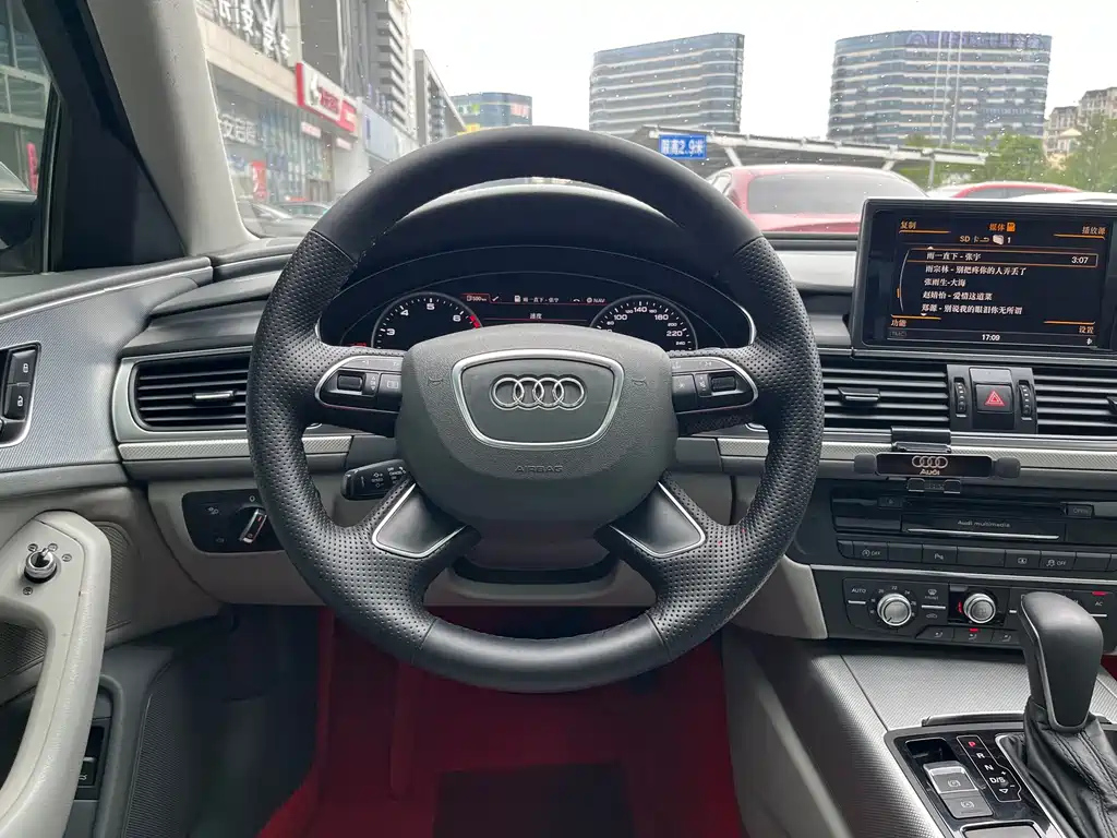 AUDI A6L 2012