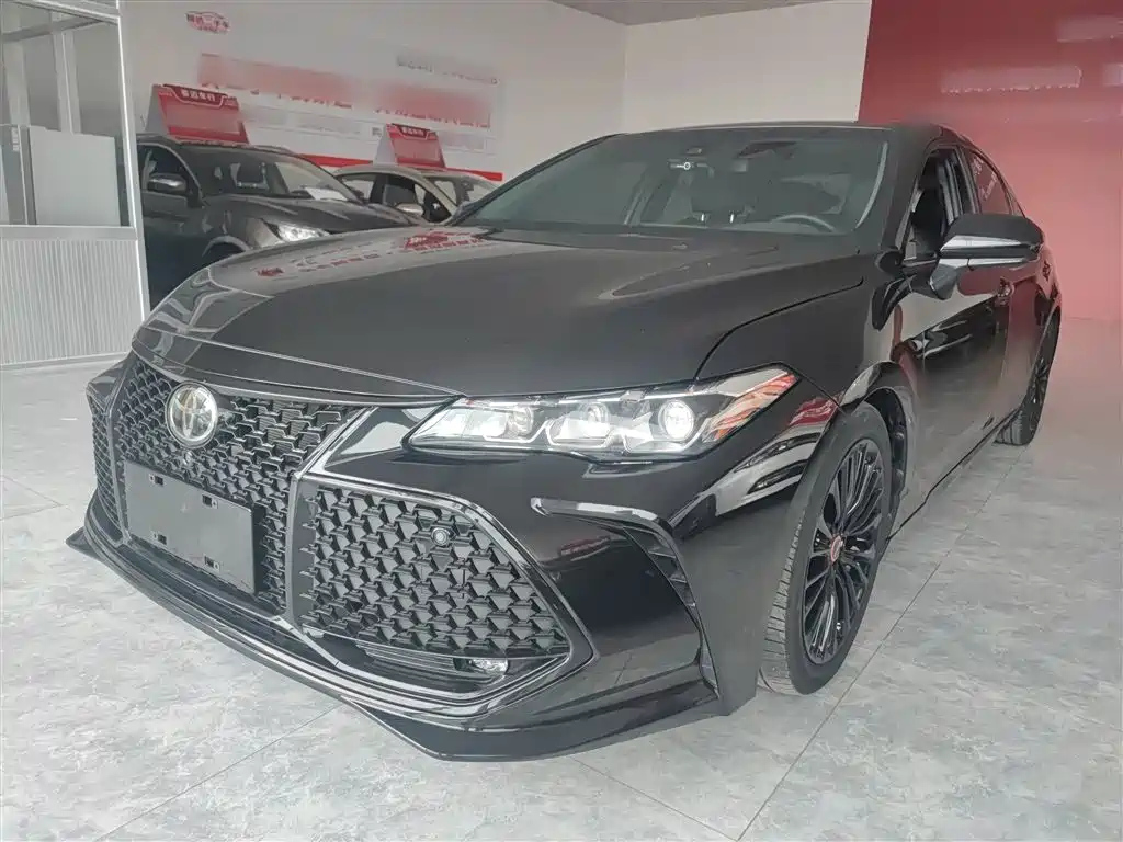 TOYOTA AVALON 2019
