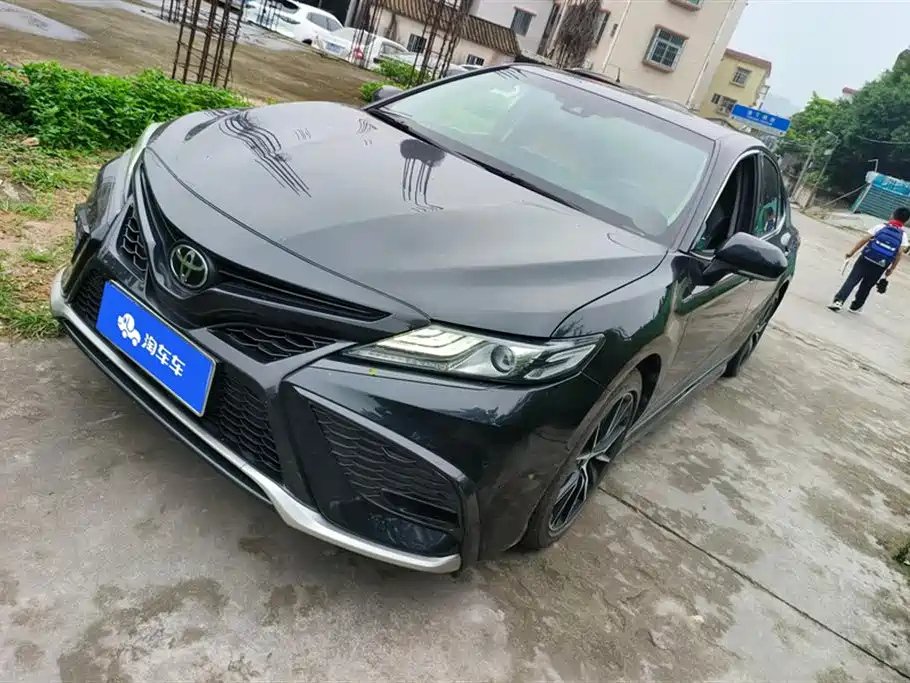 TOYOTA CAMRY 2022
