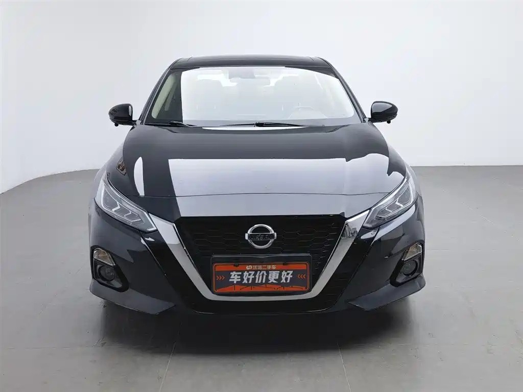 NISSAN TEANA 2021