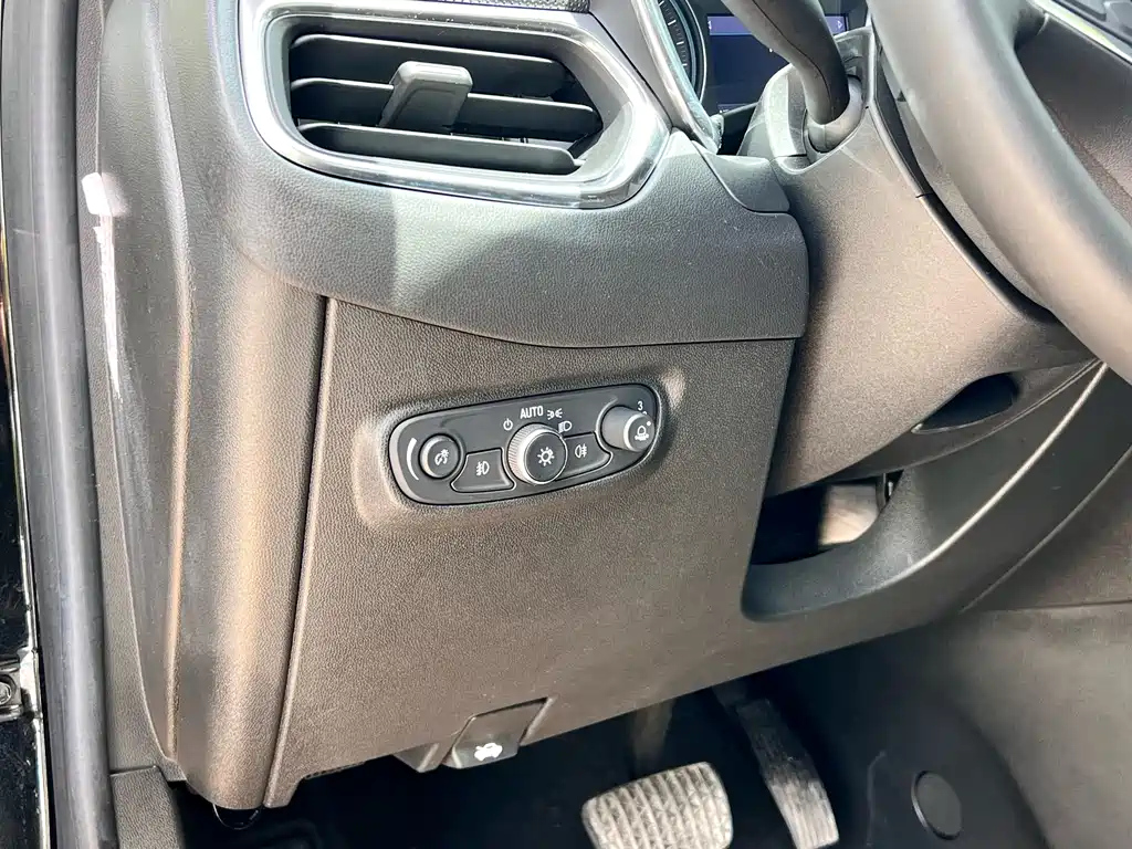 CHEVROLET EXPLORER 2019