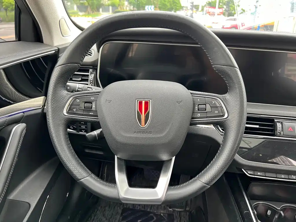 HONGQI HS5 2019