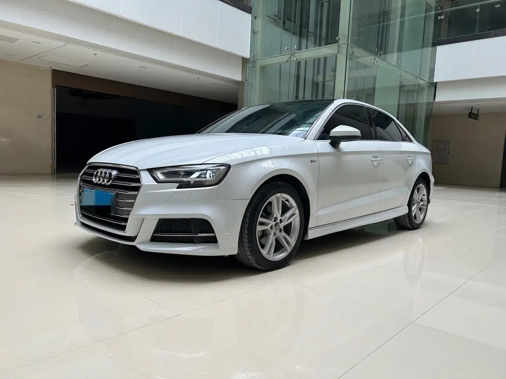 AUDI A3 2020