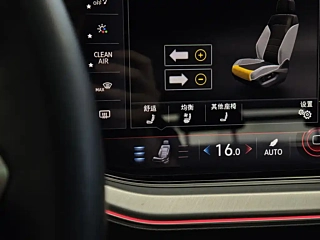 VOLKSWAGEN TOUAREG 2022 YEAR 3.0TSI SHARP & 2022