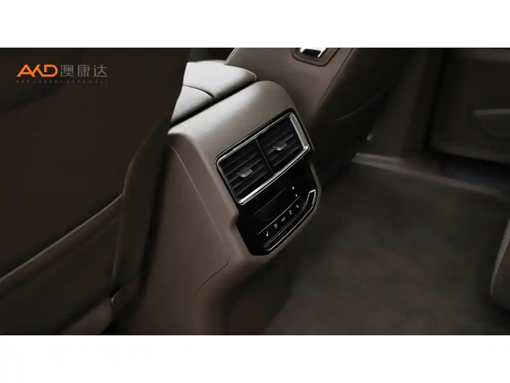 VOLKSWAGEN VILORAN 2024