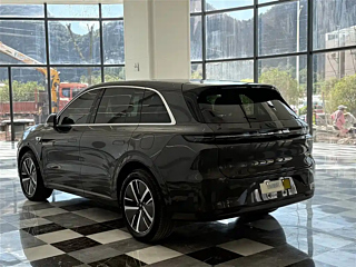 LI AUTO L6  2024 YEAR MAX 2024