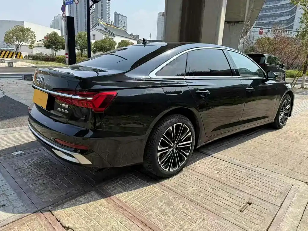 AUDI A6L 2024