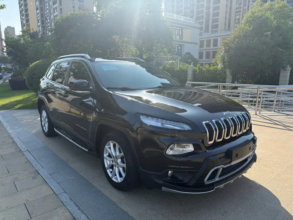 JEEP CHEROKEE 2016