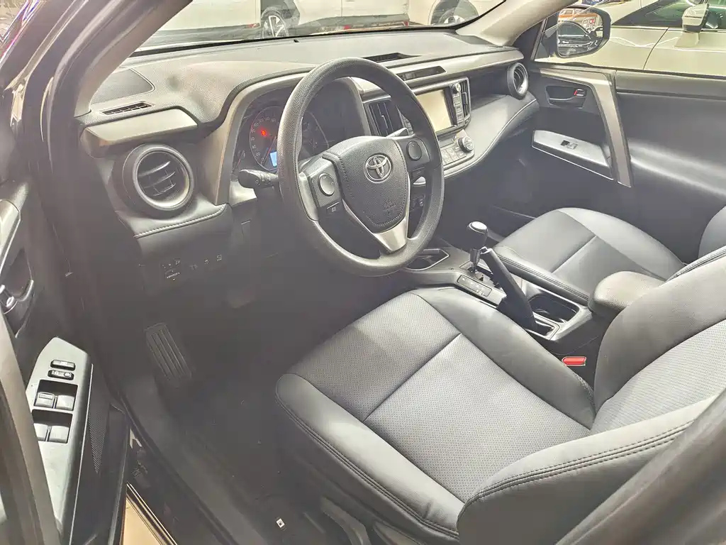 TOYOTA RAV4 RONGFANG 2018