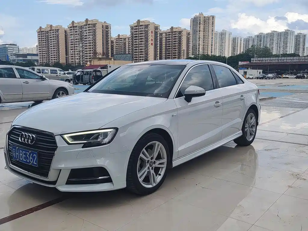 AUDI A3 2019