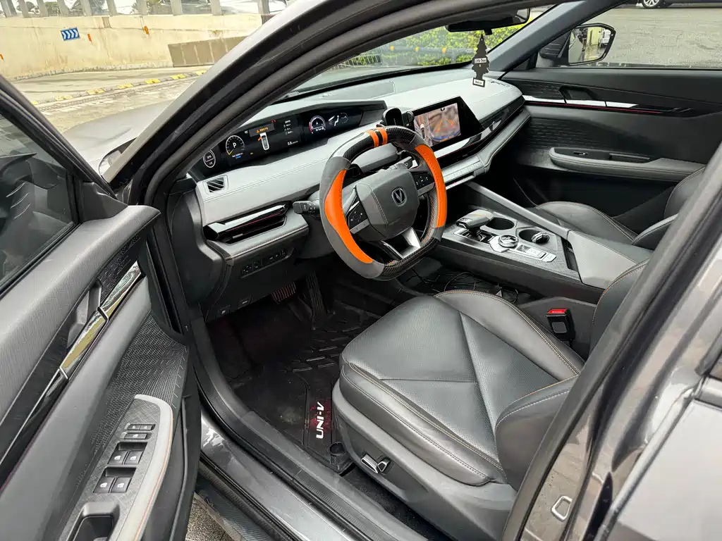 CHANGAN UNI-V 2022