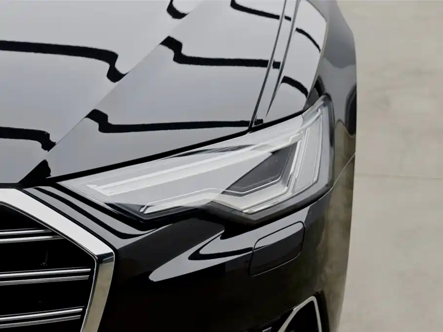 AUDI A6L 2024