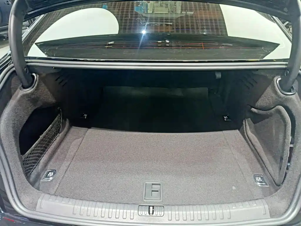 AUDI A6L 2021