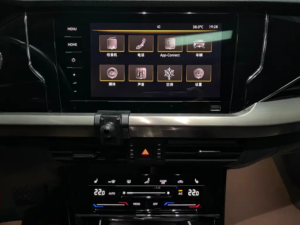 VOLKSWAGEN PASSAT 2021