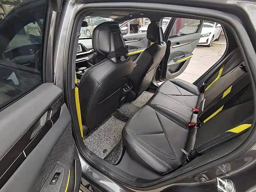 CHANGAN UNI-V 2023