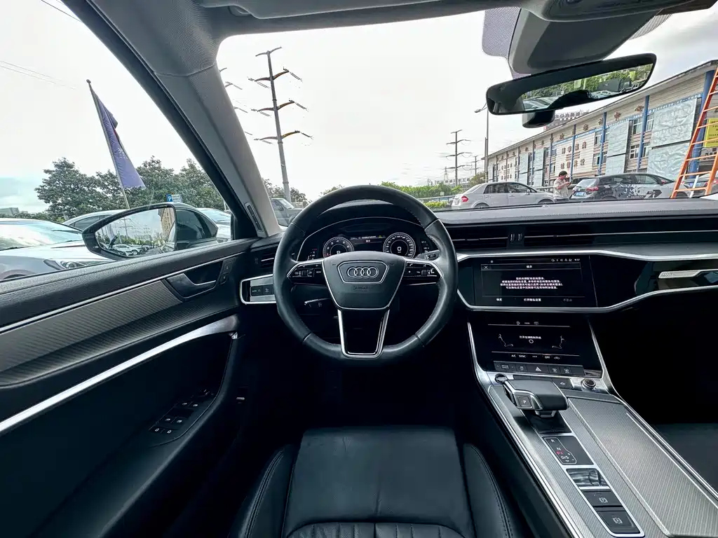 AUDI A6L 2021