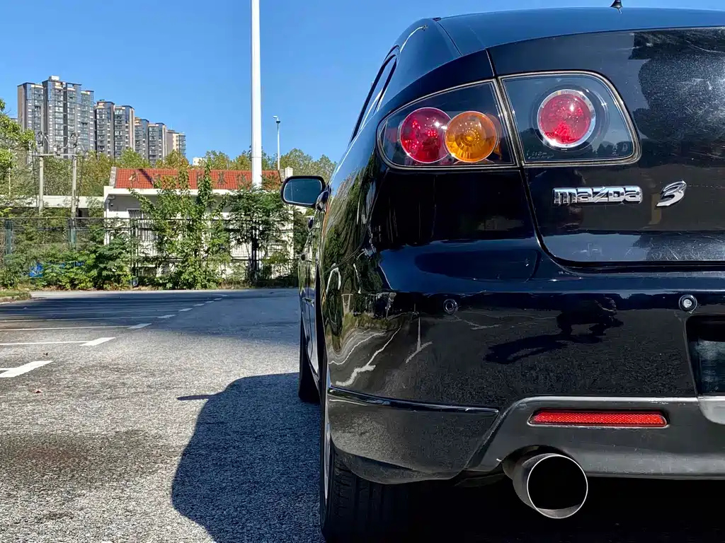 MAZDA 3 2009
