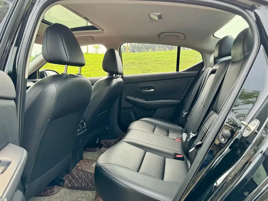 NISSAN SYLPHY 2021