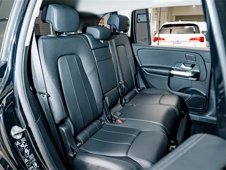 MERCEDES BENZ GLB 2020