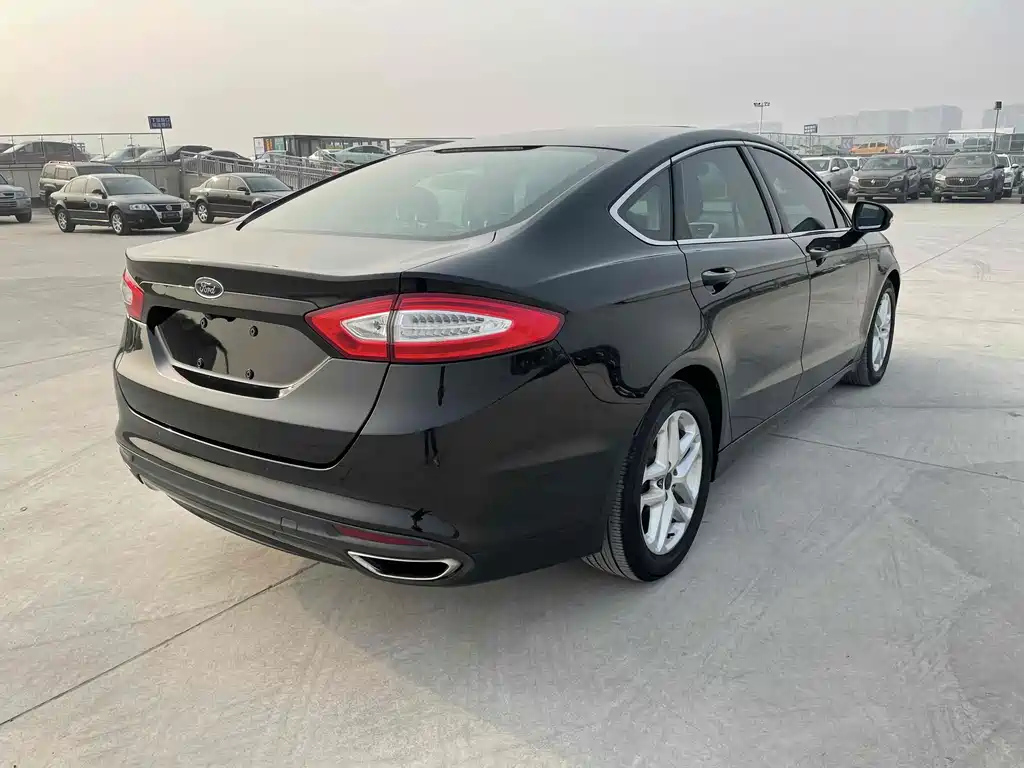 FORD MONDEO 2016