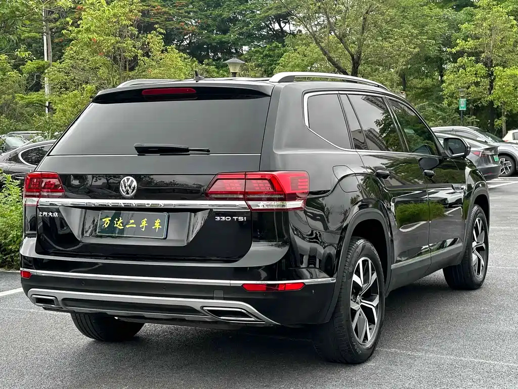 VOLKSWAGEN TOURAN 2020