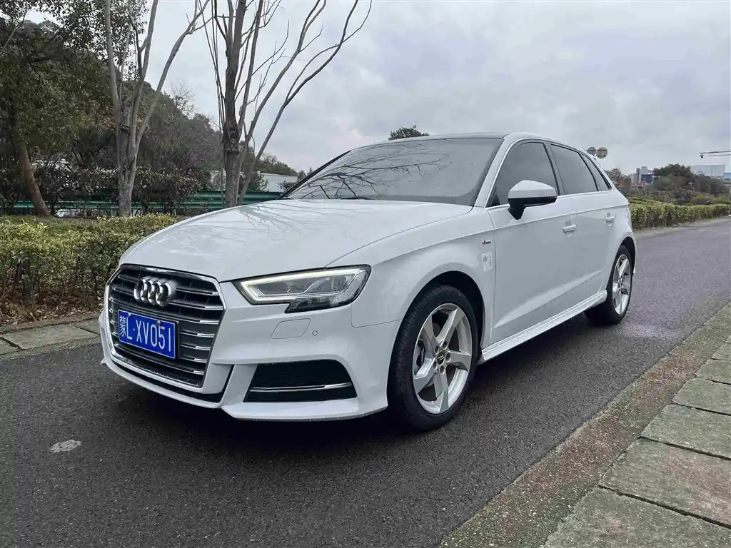 AUDI A3 2020