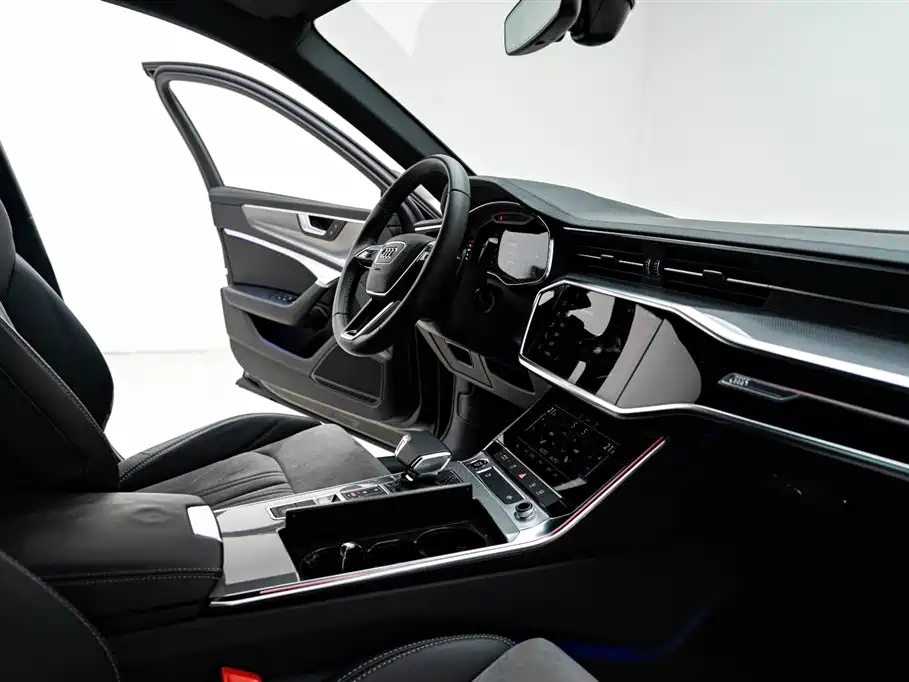 AUDI A6L 2022