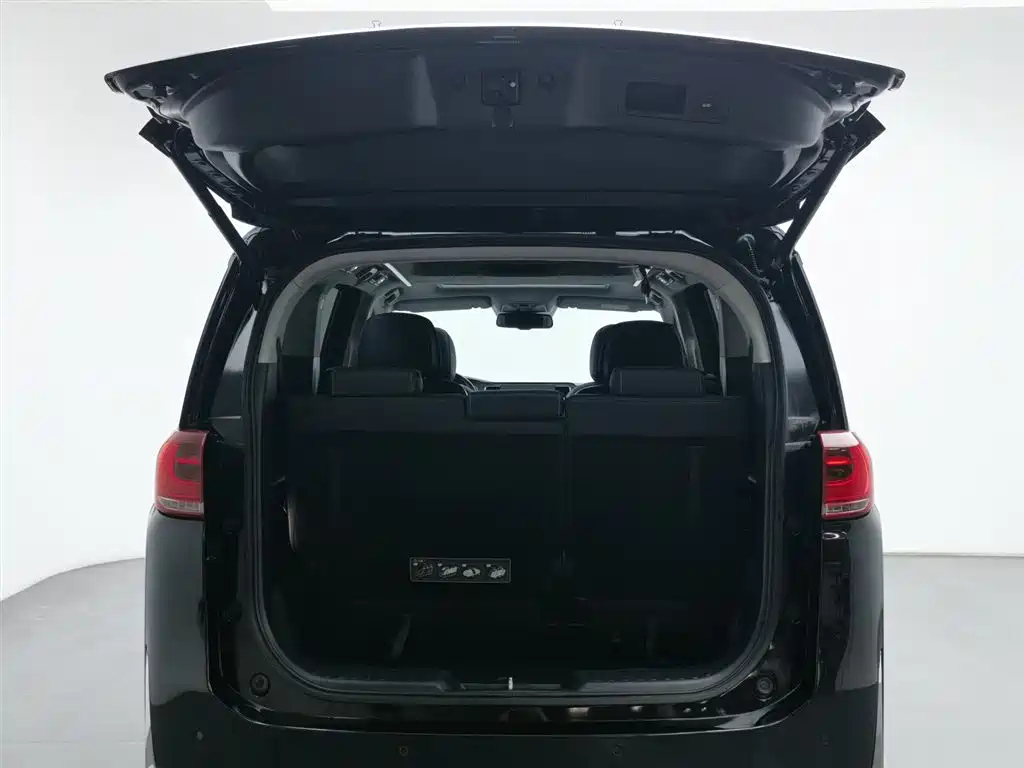 TRUMPCHI M8 2022