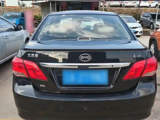 BYD L3  2012