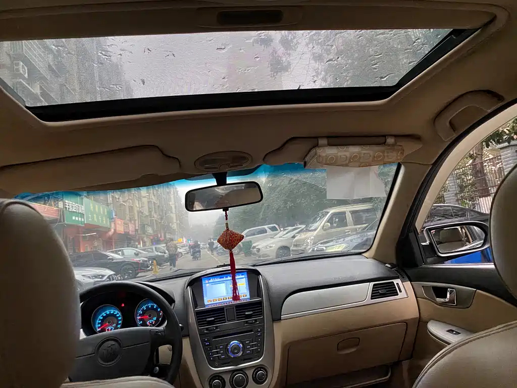 BUICK EXCELLE 2012