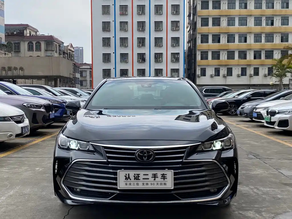 TOYOTA AVALON 2021