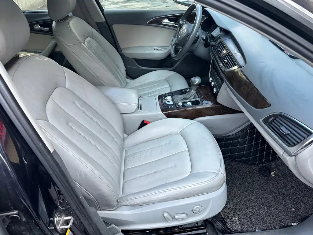 AUDI A6L 2012