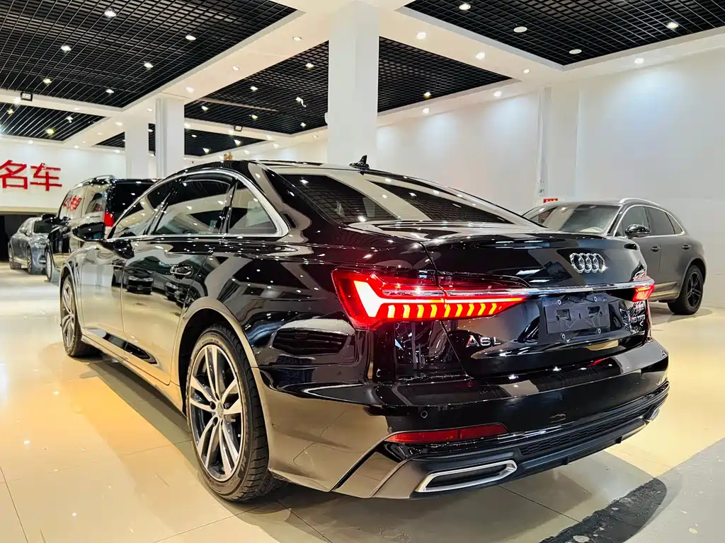 AUDI A6L 2020