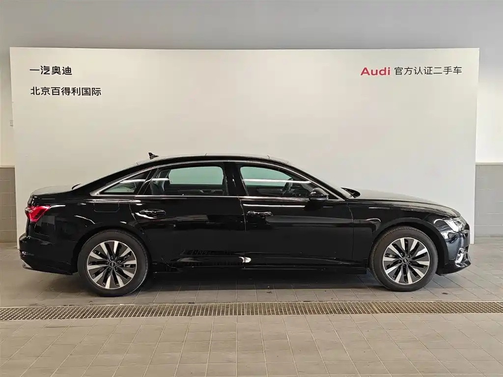 AUDI A6L 2023