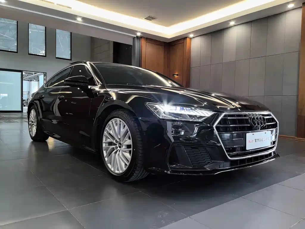 AUDI A7 2021