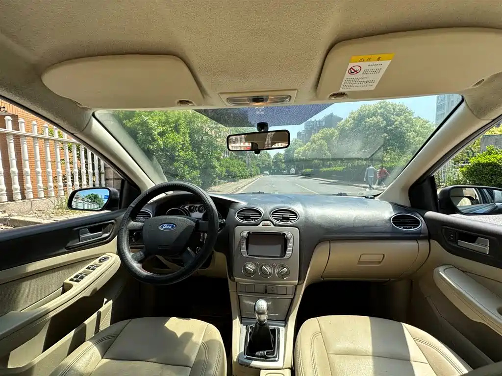 FORD FOCUS 2013