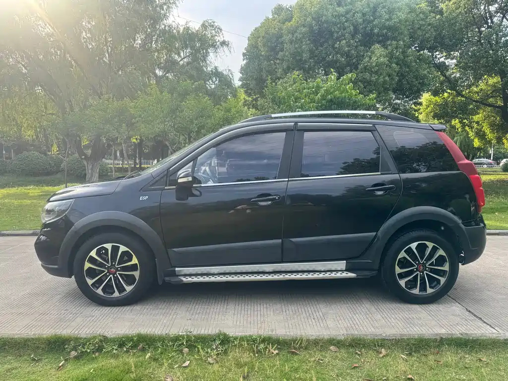 DONGFENG JOYEAR X5 2015