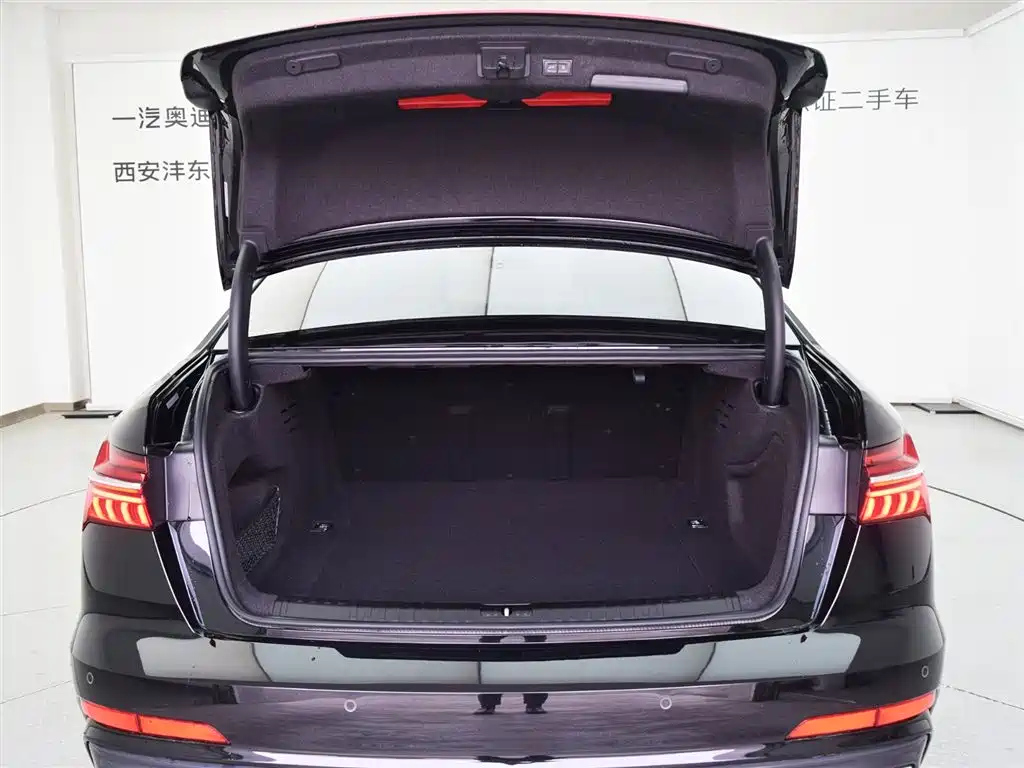 AUDI A6L 2022