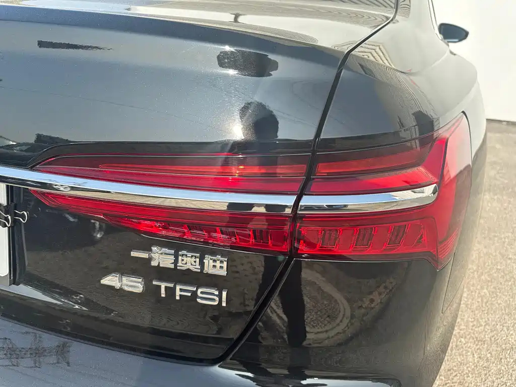 AUDI A6L 2022