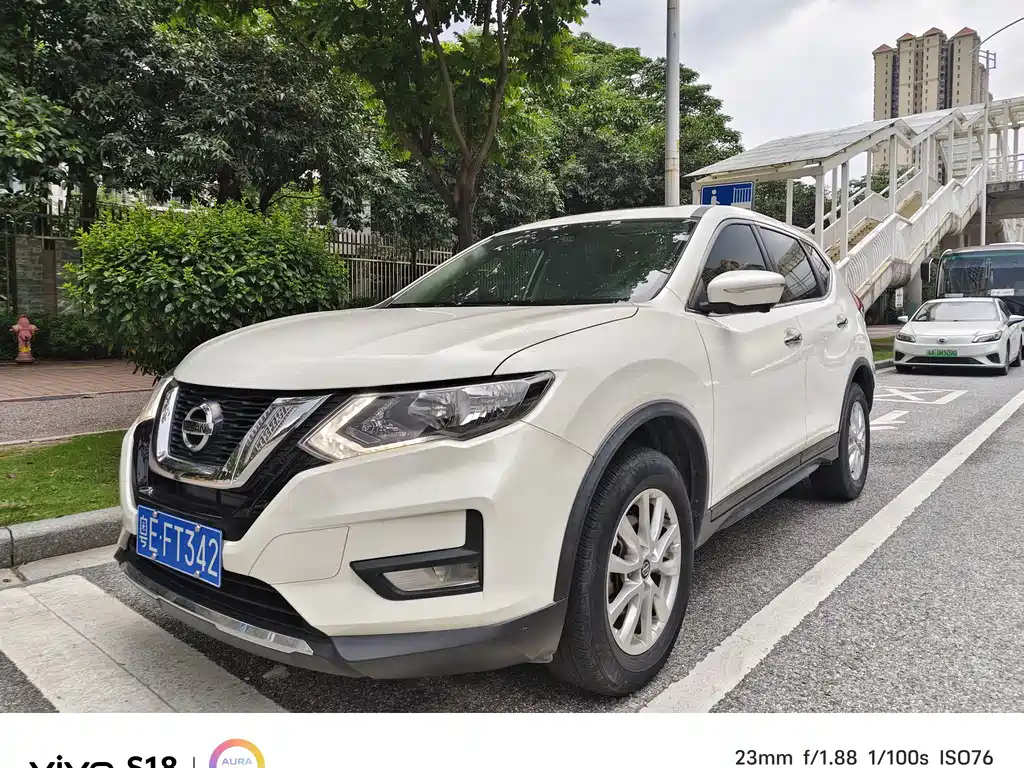 NISSAN X-TRAIL 2021