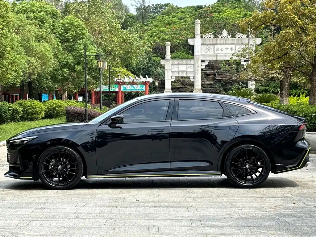 CHANGAN UNI-V 2022