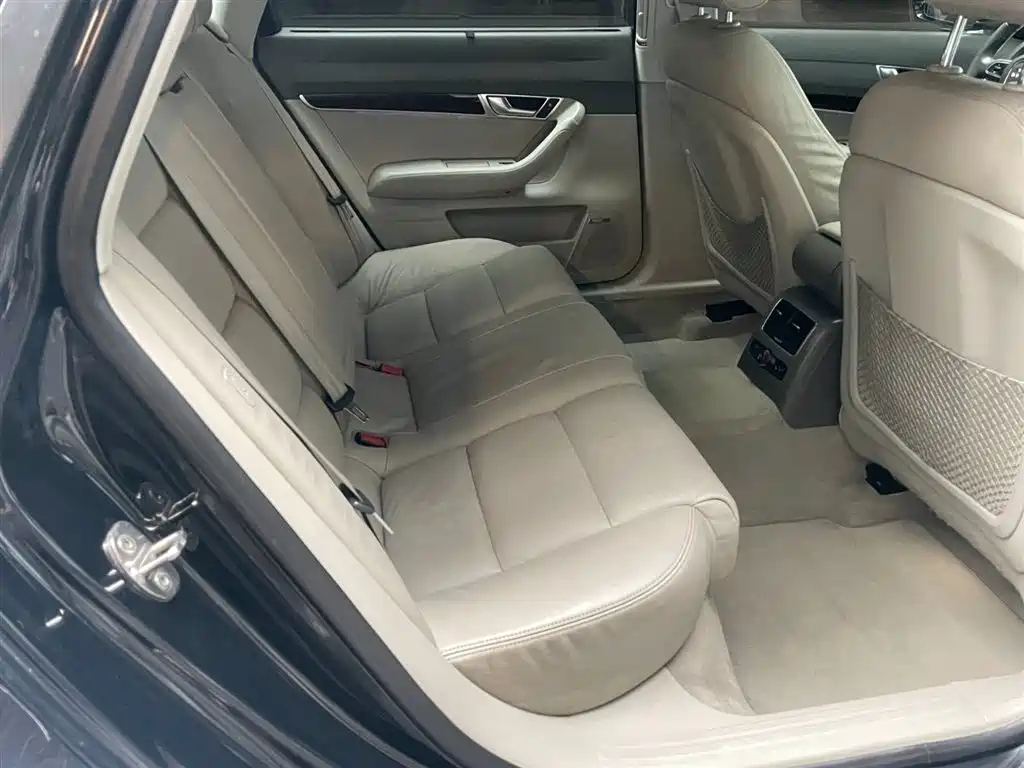 AUDI A6L 2011