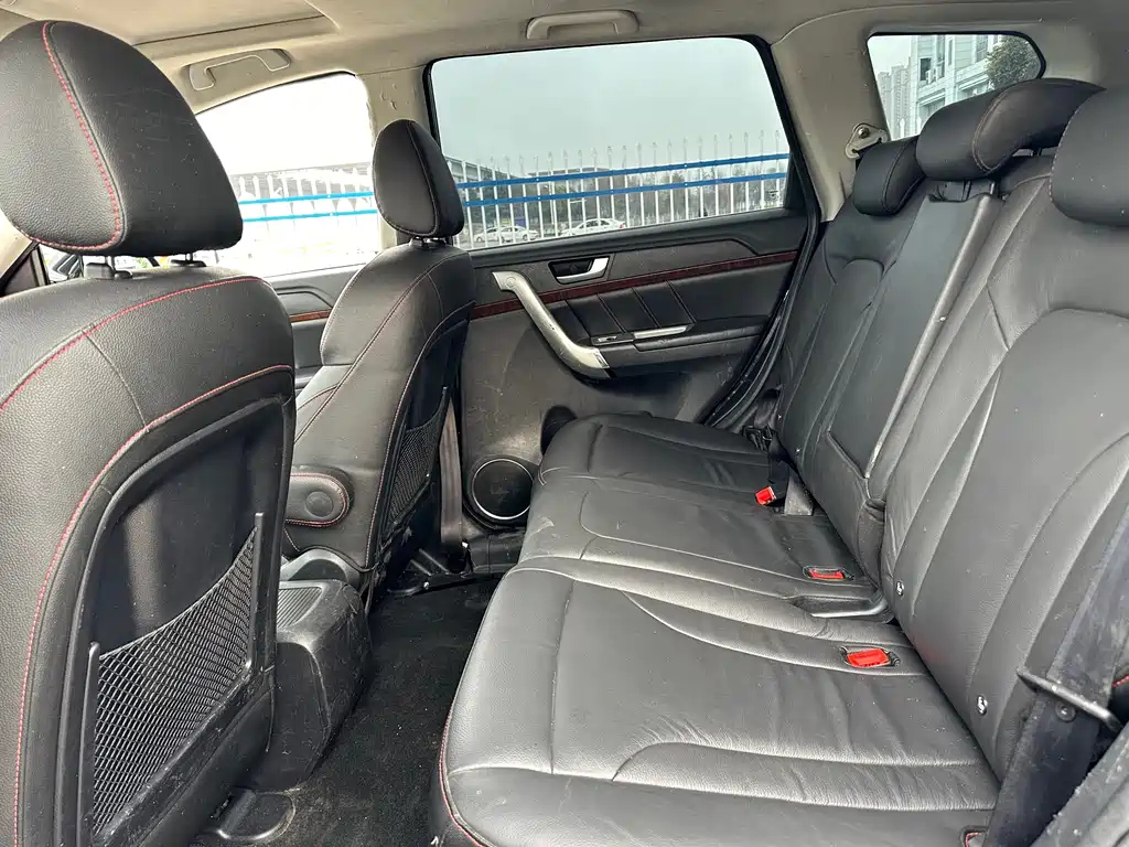 HAVAL H6 2015