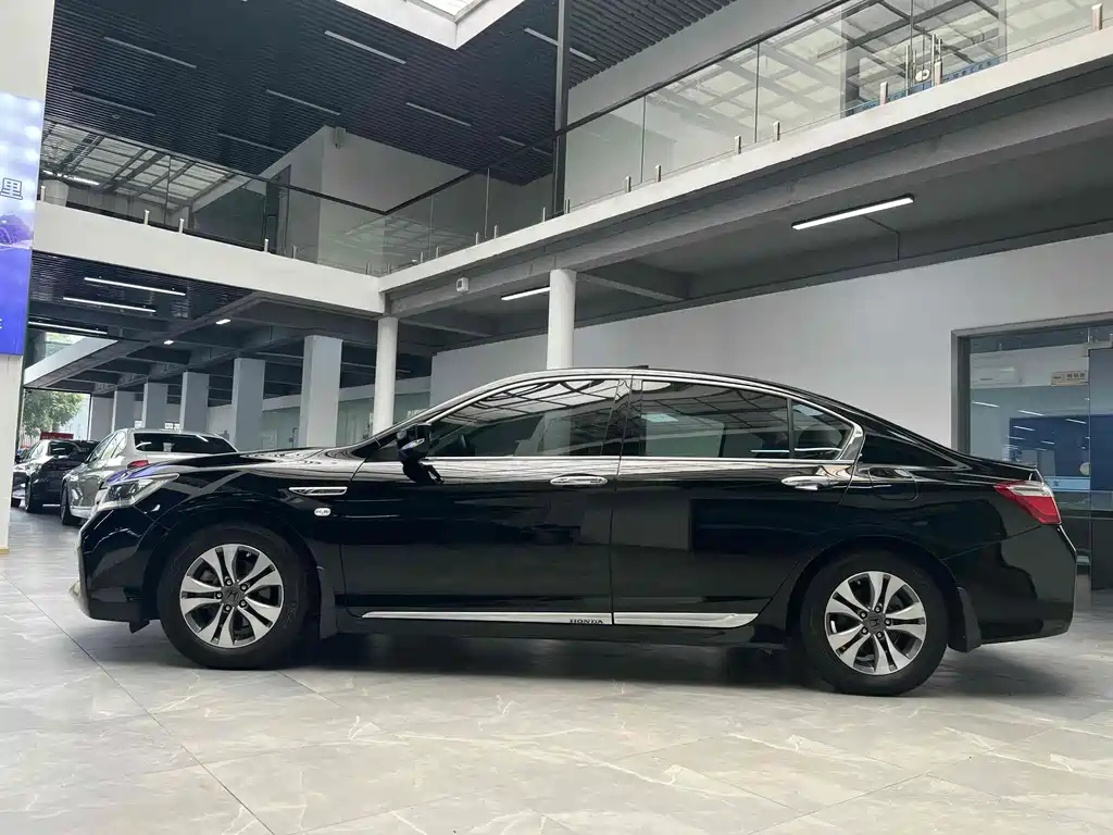 HONDA ACCORD 2015