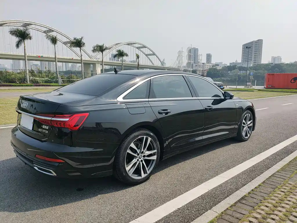 AUDI A6L 2020