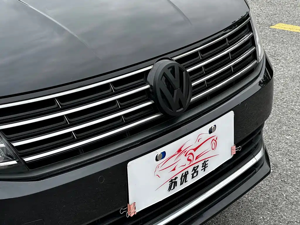 VOLKSWAGEN LAVIDA 2016