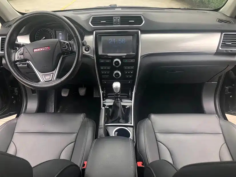 HAVAL H6 2015